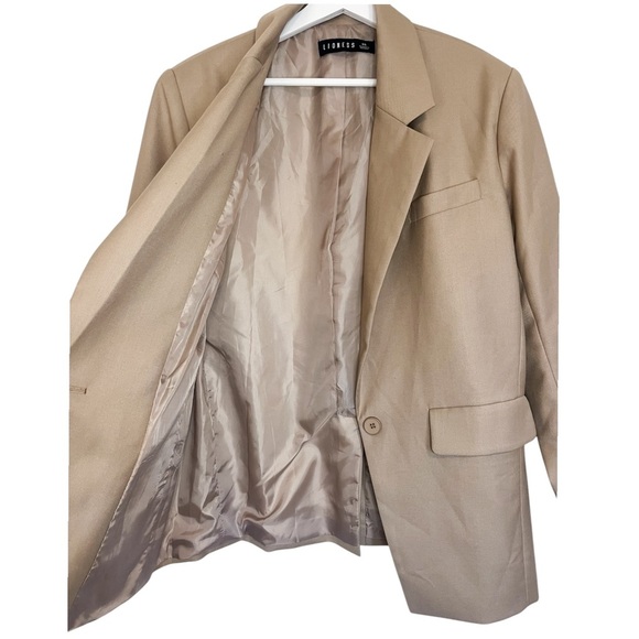 Lioness | Oversized Blazer - Picture 7 of 11